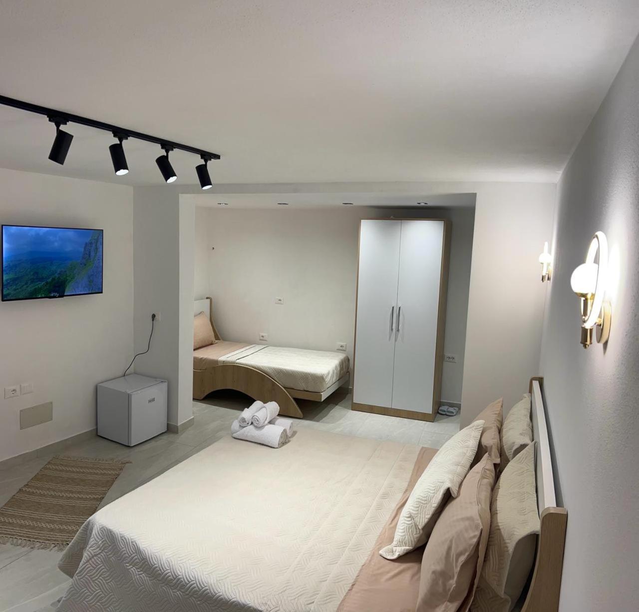 Aloha House Hotel ชโคเดอร์ ภายนอก รูปภาพ