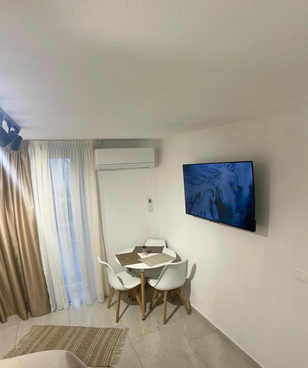 Aloha House Hotel ชโคเดอร์ ภายนอก รูปภาพ